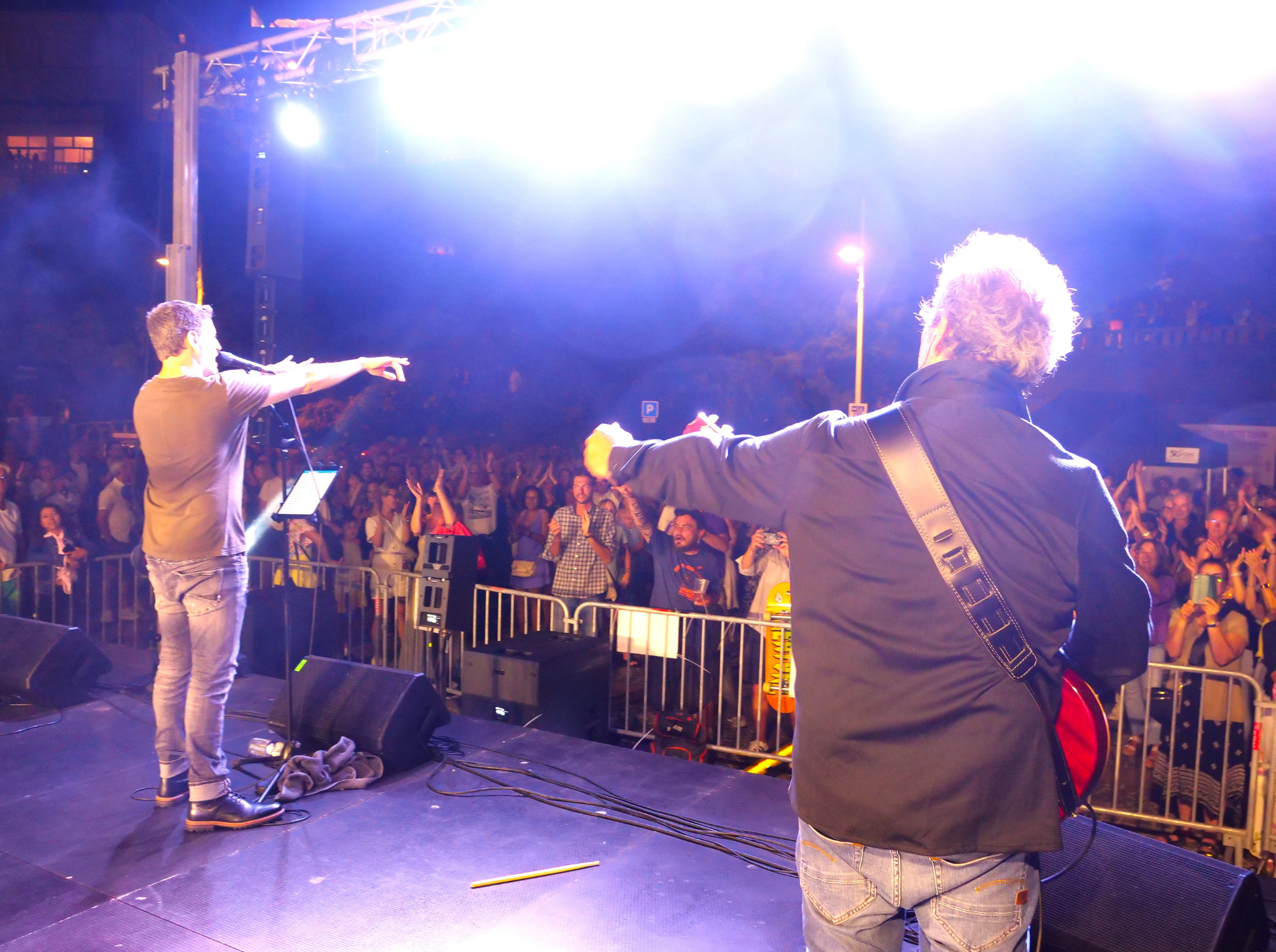 Read more about the article Concert: The Stampers at the Grand Plage in Biarritz